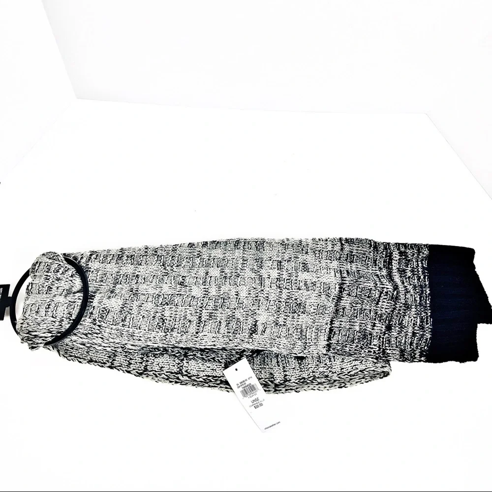 2/$20 Wilsons Leather Scarve Gray Black NWT